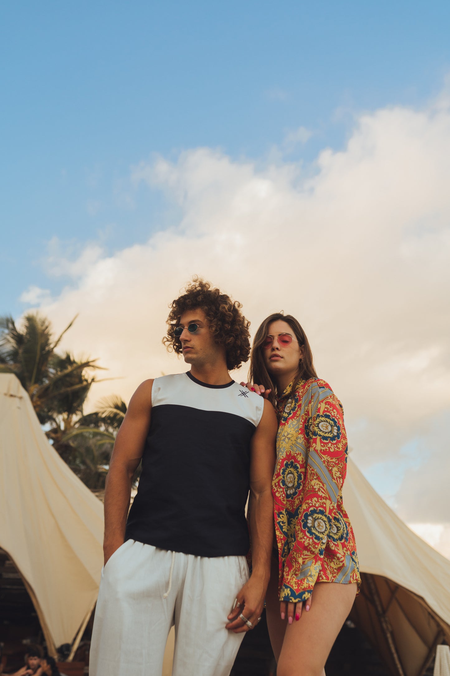 high end fashion resort wear sustainable fashion tulum fashion moda de alta gama ropa de resort moda sostenible moda fashion vestidos de fiesta elegantes marcas de moda kimono moderno ropa de lino linen clothing fashionista packing list for beach vacation lightweight travel pants women's beach essentials list beach trip packing list beach checklist beachwear brands